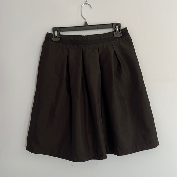 White House Black Market full black skirt - Picture 1 of 3